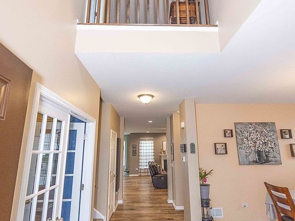 2nd image of 21048 Coventry Cir