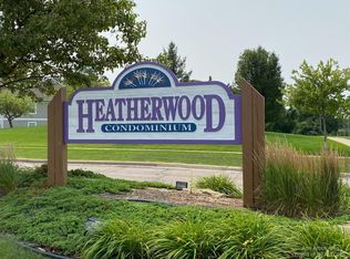 1326 Heatherwood Ln, Ann Arbor, MI 48108