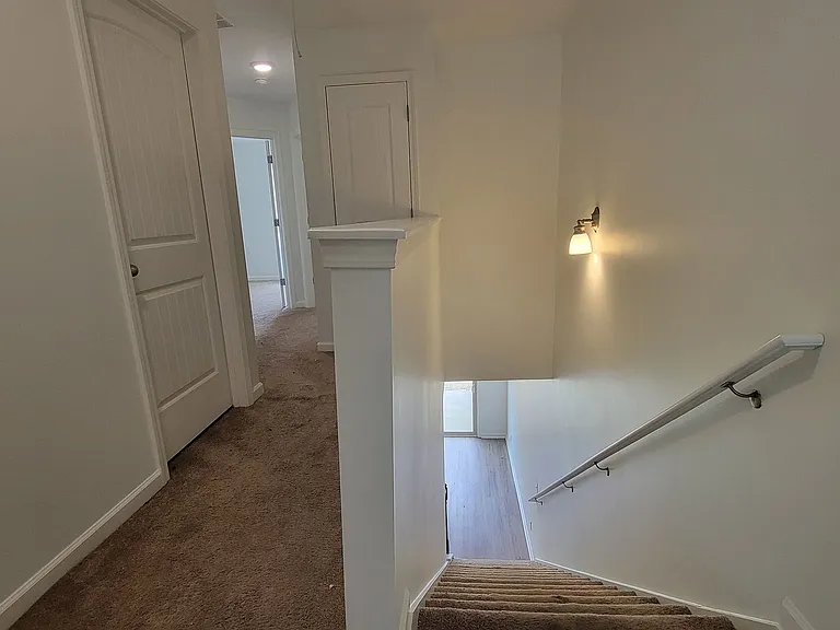 1576 Iris Walk — Photo 10