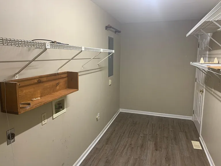 3531 Winthrop Dr — Photo 7