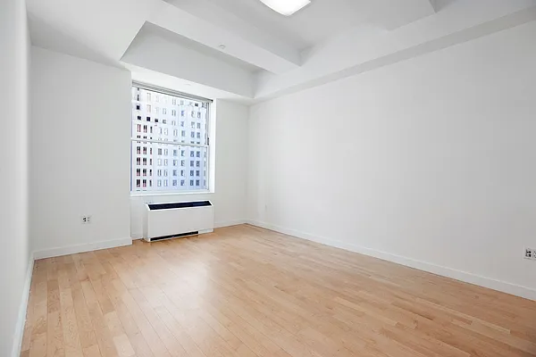 Rented by RELO REDAC INC. | media 16