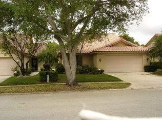 2805 Hawthorne Ln, West Palm Beach, FL 33409