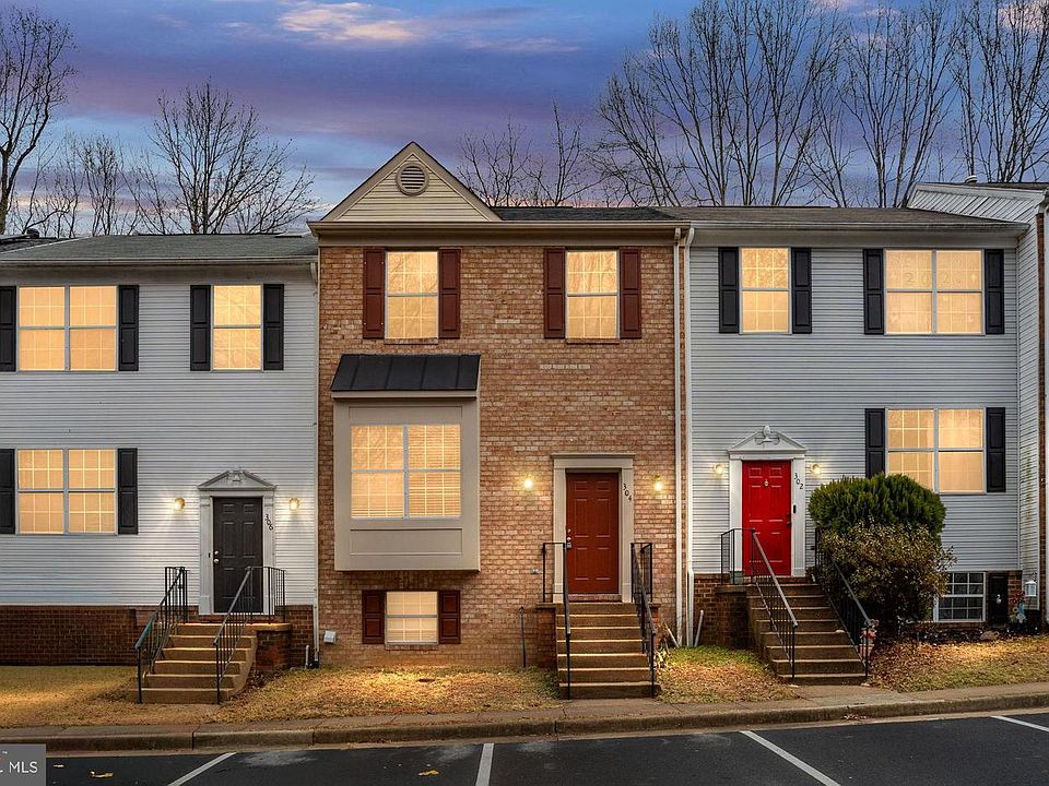 1st image of 304 Ben Neuis Pl