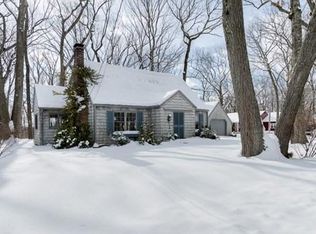 2 Colonial Rd, Auburn, MA 01501