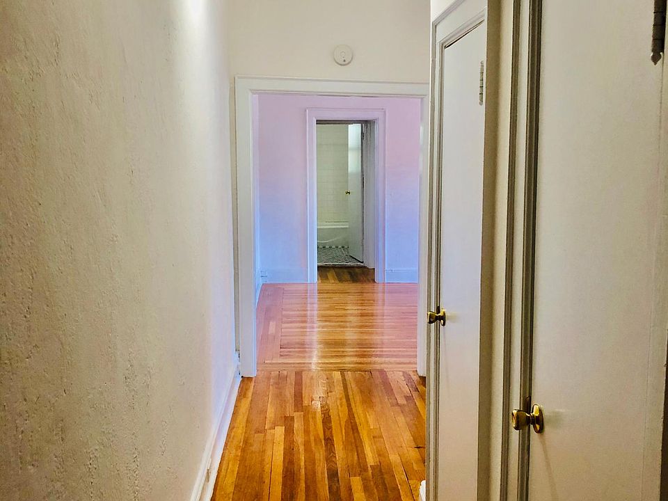 1st image of 119 Carpenter Ave #C3