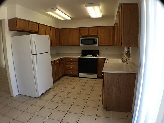 2nd image of 1622 Sunrise View Dr