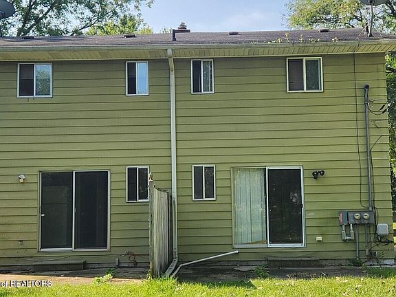2nd image of 4730/4732 W Holt Rd