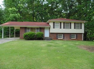 525 Village Ln, Jonesboro, GA 30236