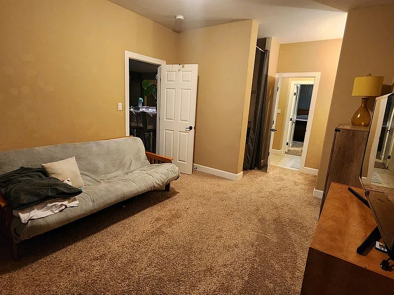 2701 Palo Pinto — Photo 20