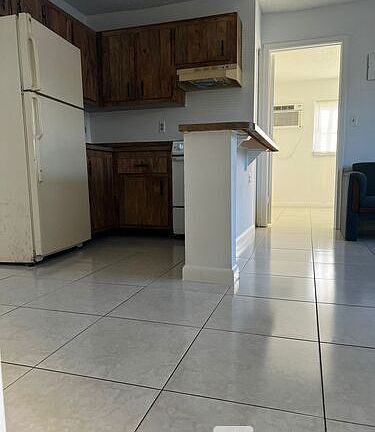 4th image of 5192 NE 6th Ave APT 808