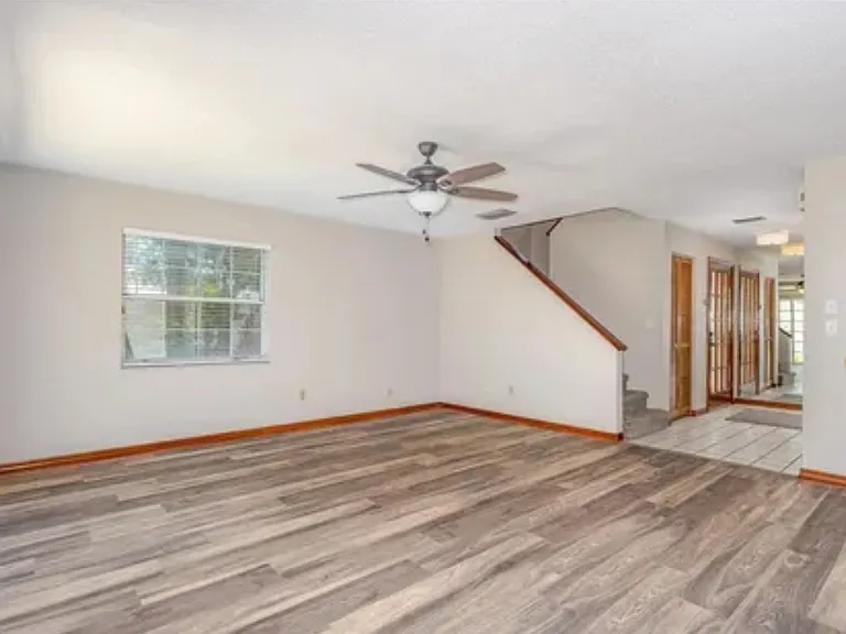 200 Florida Shores Blvd #200 — Photo 10