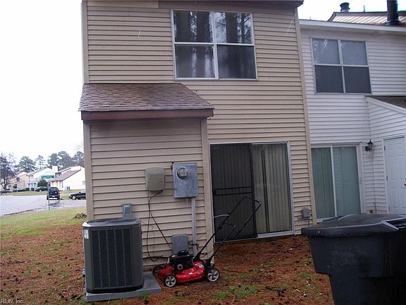 5th image of 2 Peachtree Ct
