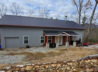 130 Wren Ln, Pickens, SC 29671