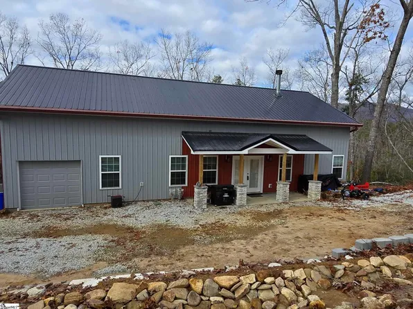 130 Wren Ln, Pickens, SC 29671