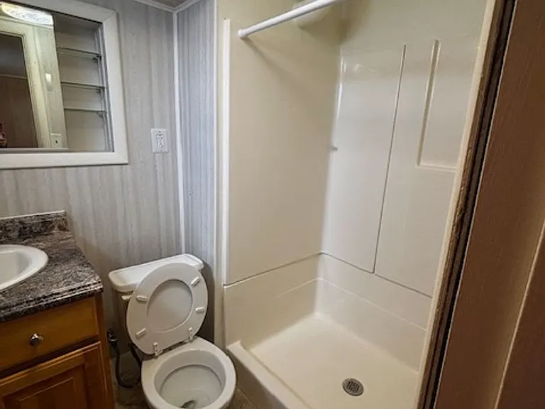 147 Lummis Ct — Photo 31