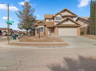 11929 Crown Oaks Ct, El Paso, TX 79936