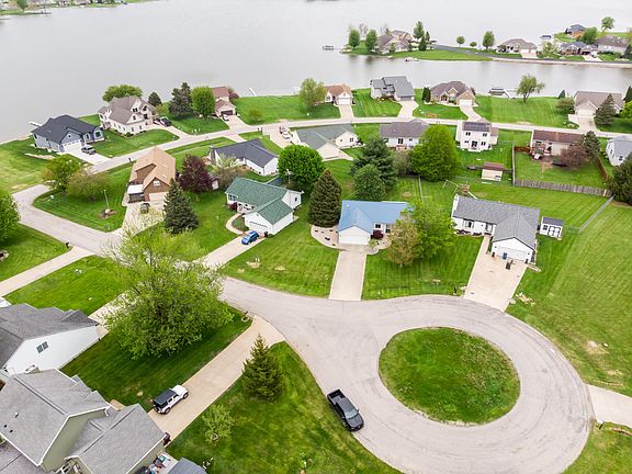 3rd image of 7547 Ofelan Ct