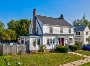 86 Brandon Rd, Cranston, RI 02910