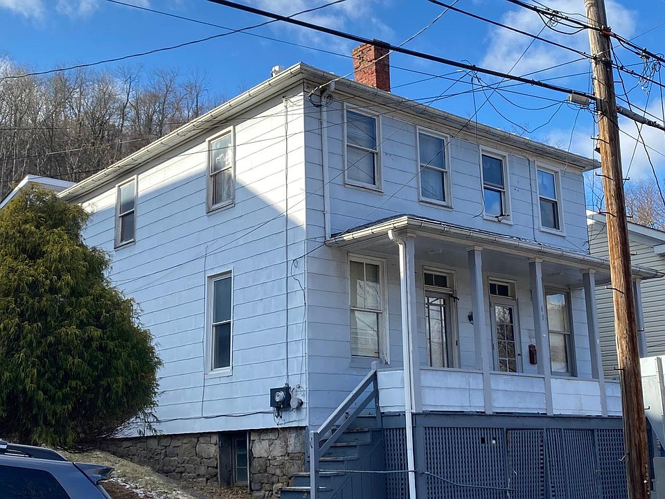 1st image of 61 E Hampshire St #61