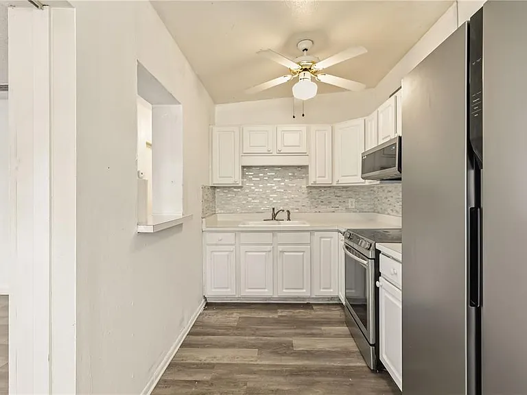 2615 9th Avenue Dr E — Photo 9