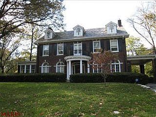 1st image of 1157 Center Dr