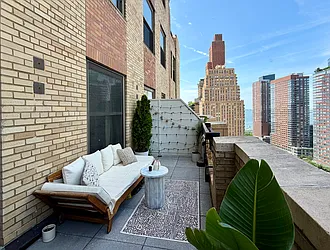 88 Greenwich Street, #1906