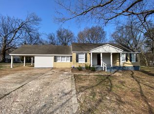1334 Carrolton Rd, Memphis, TN 38127