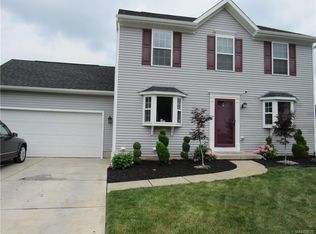 19 Naples Cir, Amherst, NY 14228