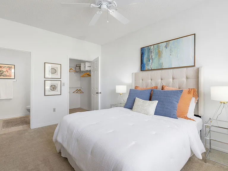 Woodmere Apartments Of Venice — Photo 18