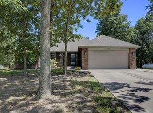 468 S Metzletein Rd, Clever, MO 65631