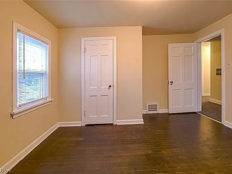 21151 Fuller Ave — Photo 14
