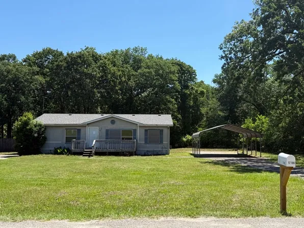 17186 Countrywood, Lindale, TX 75771