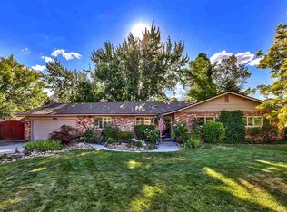 2445 Tamarisk Dr, Reno, NV 89502