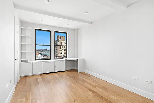 Sold by Compass | media 5