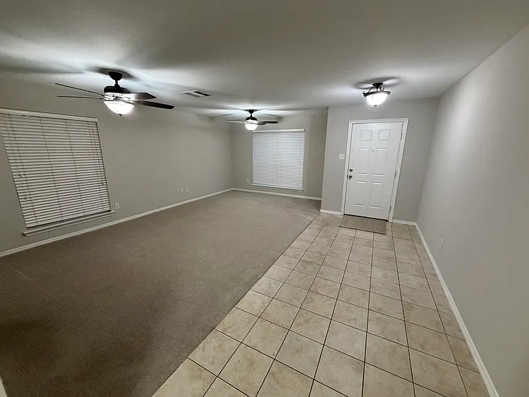 352 Murphy Rd — Photo 3