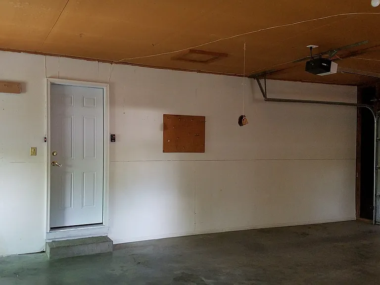 1613 Grand Ave — Photo 17
