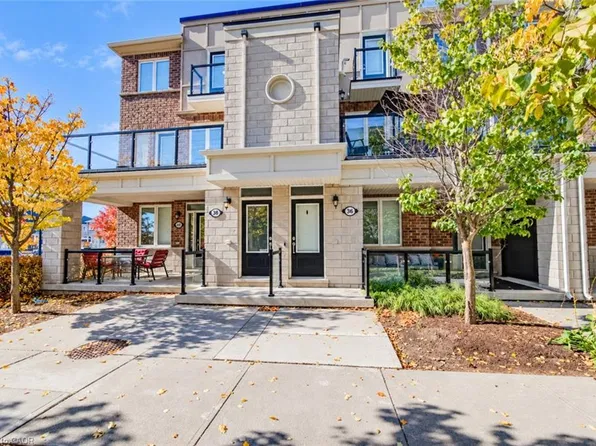 38 Daylily Ln, Kitchener, ON N2R 0L7