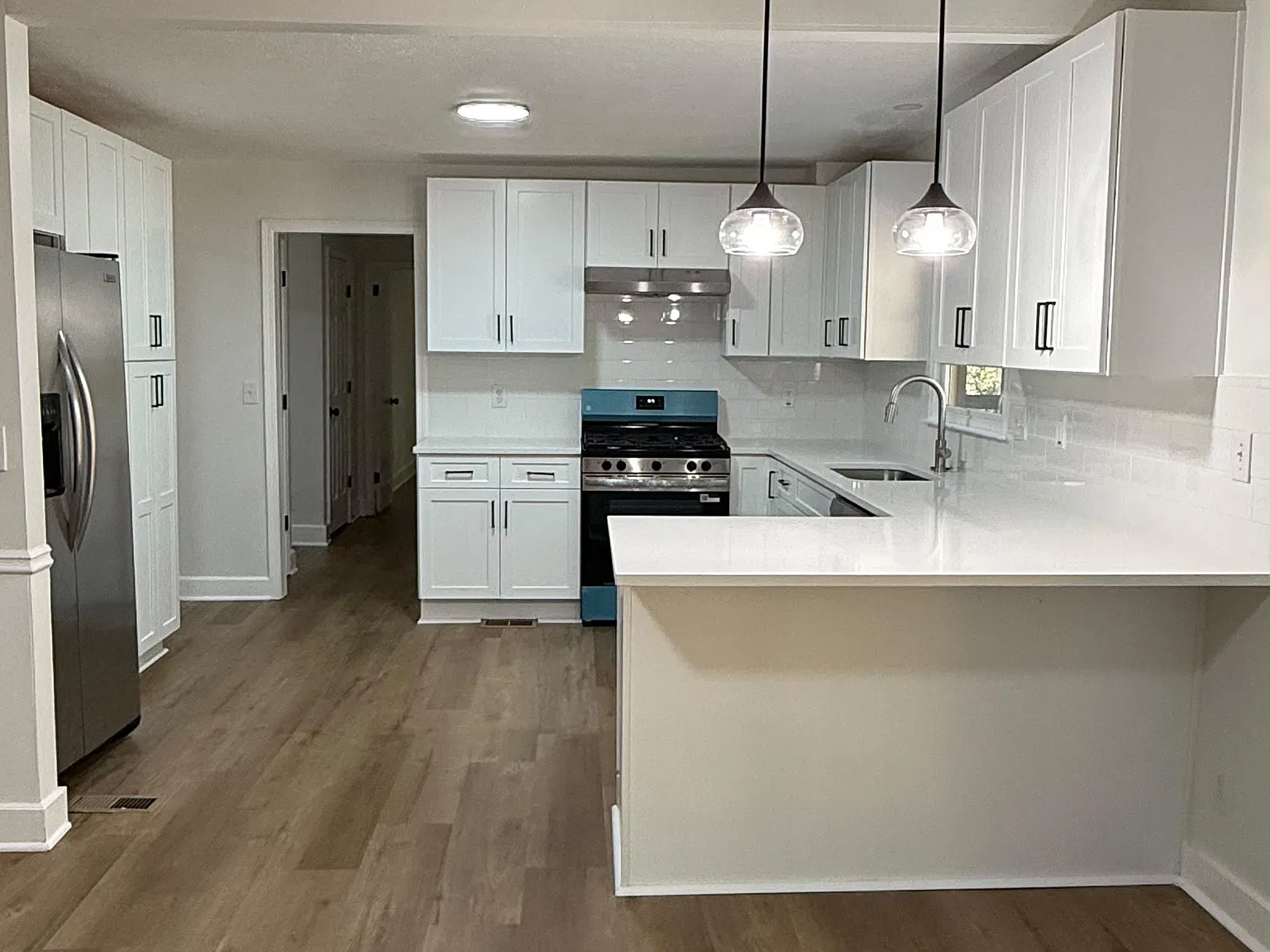 4 bed, 3126 sqft, $3,500 — Photo 2