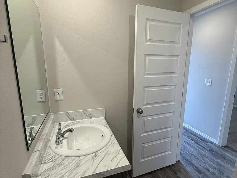 316 N Cattle Dr — Photo 10
