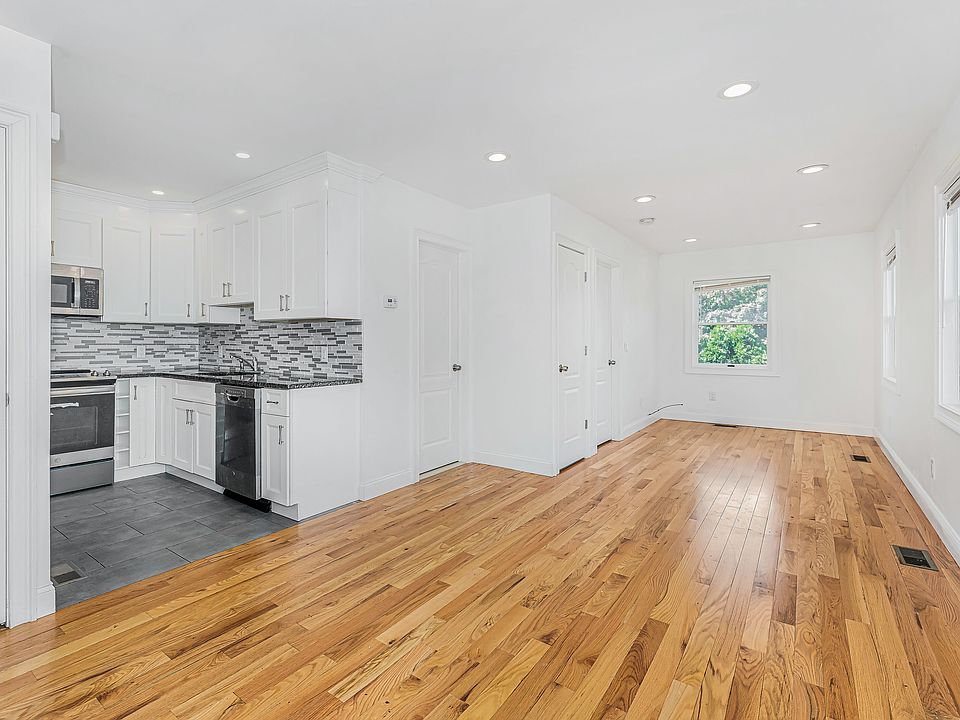 1st image of 174 Ashford Ave #B