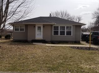 1104 Charles St, Rock Falls, IL 61071