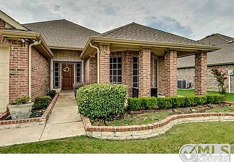 2nd image of 1106 Arthurs Ct