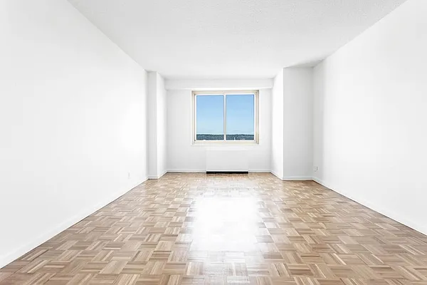 Rented by Olnick Organization | media 2