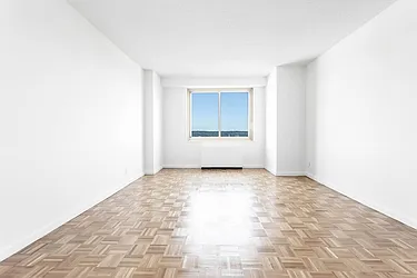 Rented by Olnick Organization