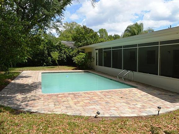3rd image of 9024 Lake Hope Dr