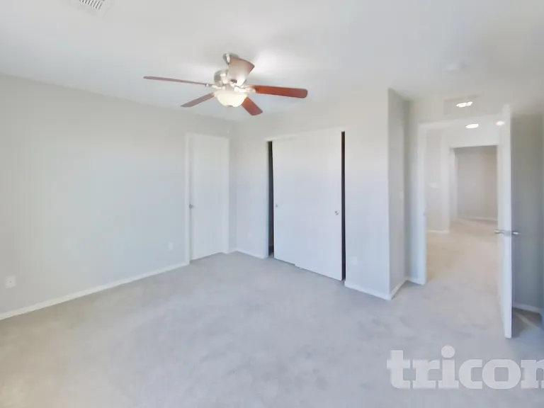 6410 Jacobville Ct — Photo 10