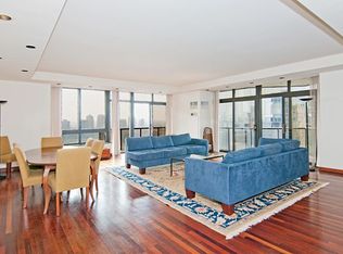 100 Un Plz APT 32B, New York, NY 10017