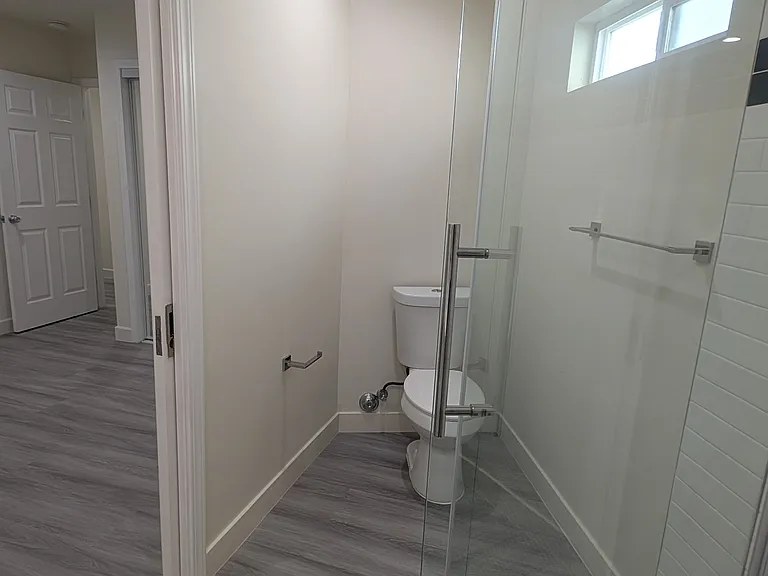13435 Moorpark St — Photo 30