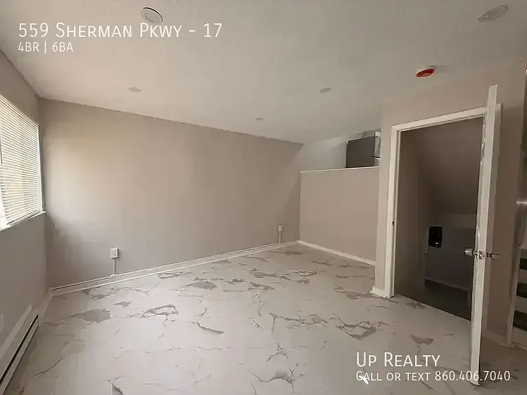 559 Sherman Pkwy #17 — Photo 3