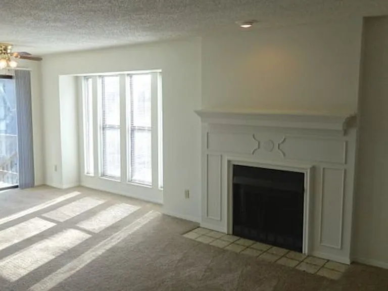 Polo Run Apartments — Photo 2